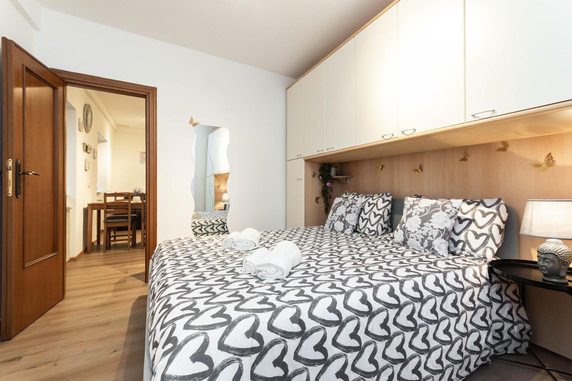 15 Min Centro E Stazione Ferroviaria Apartment Genoa Exterior photo